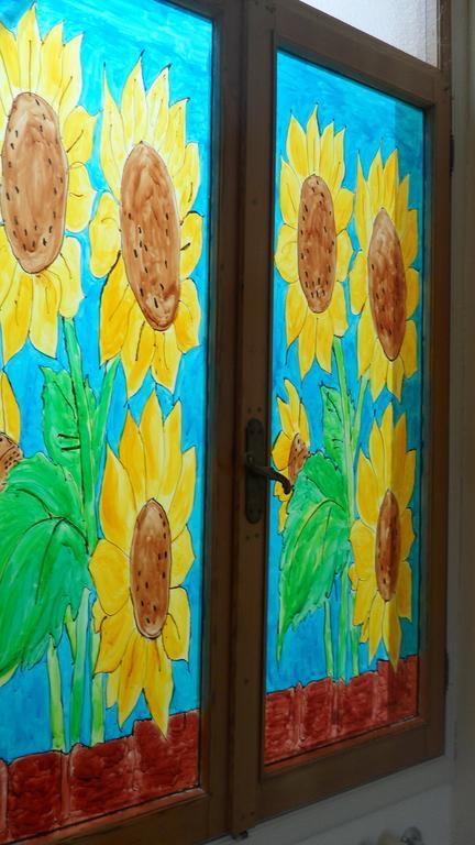 Tre Girasoli Monte San Savino Rom bilde